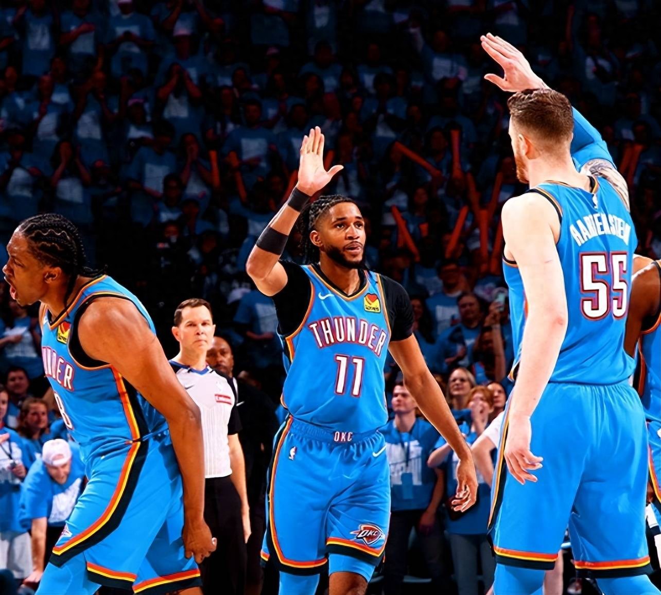 赛地聚焦：意甲赛后热度飙升，孟菲斯灰熊状态回暖，气氛紧张，身体对抗强度拉满的简单介绍